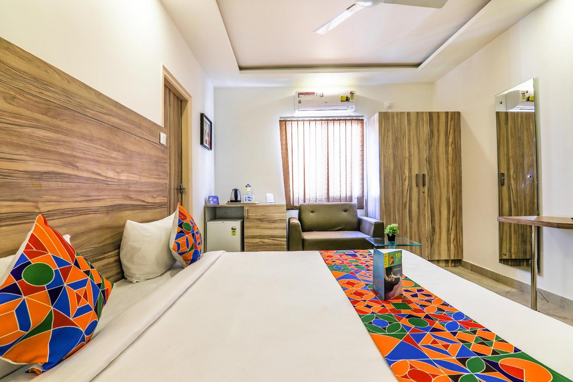 Fabhotel Vista Suites - Frazer Town Bangalore Exterior photo