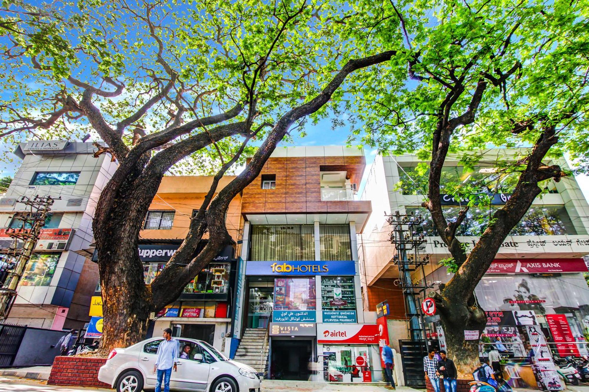 Fabhotel Vista Suites - Frazer Town Bangalore Exterior photo